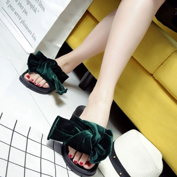 Красиви дамски чехли с велурена панделка и ниска подметка в три цвята