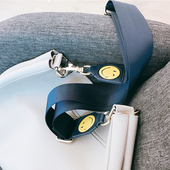 Голяма дамска чанта в няколко цвята с широка презрамка