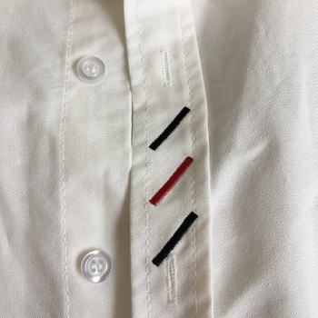 Мъжка риза в бял цвят с дълъг ръкав и бродерия