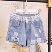 Γυναικεία σορτς  - διακοσμημένα με δαντέλα