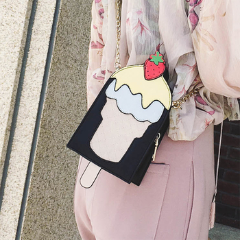 Сладка дамска чанта във формата на сладолед с метална дръжка