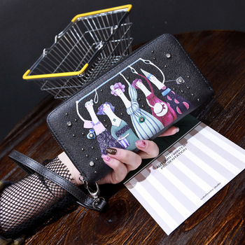 Красив дамски портфейл в два цвята с изображение и с дръжка