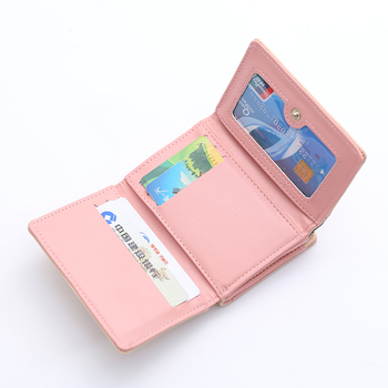 Стилен мини дамски портфейл с едно копче в много цветове