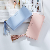 Красив дамски портфейл с пискюл в изчистен модел в шест цвята