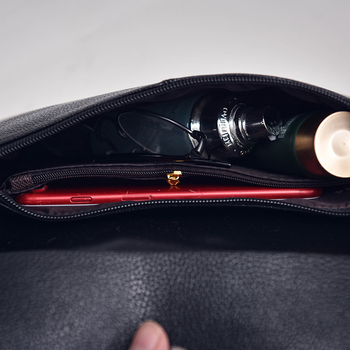Дамски портфейл-чанта с метална декорация в четири цвята