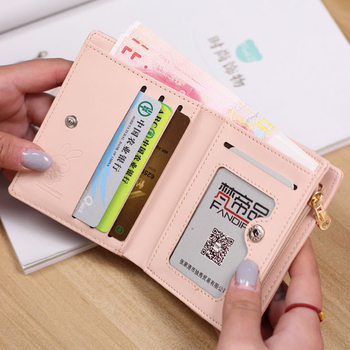 Сладък мини портфейл с изображение в няколко цвята