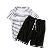 Ανδρική αθλητική φόρμα - ριγέ μπλουζάκι και σορτς με επιγραφή