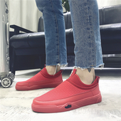 Много стилни мъжки кецове без връзки в изчистен модел в бял, червен и черен цвят