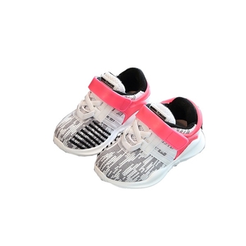 Άνετα παιδικά παπούτσια για κορίτσια σε δύο χρώματα με λουράκια βελκρό
