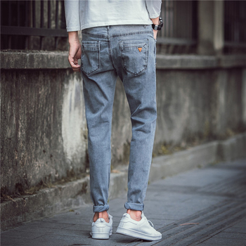 Мъжки ежедневни дънкови панталони с крачол тип 7/8,модел slim fit