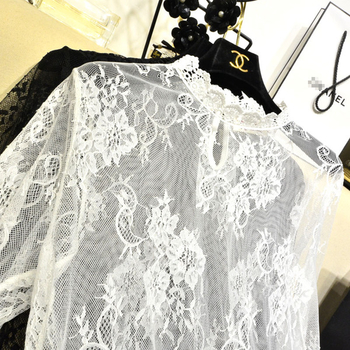 Дълга дантелена рокля - прозрачна в бял и черен цвят