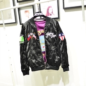 Κομψό μπουφάν μπέιζμπολ με δύο πρόσωπα και κεντήματα