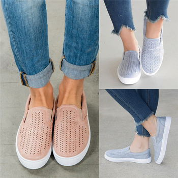 Γυναικεία παπούτσια χωρίς δεσμούς στο ροζ και γαλάζιο χρώμα