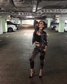 Спортен дамски екип в два цвята - много удобен и красив