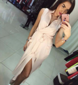 Стилна дамска рокля в много интересен модел 