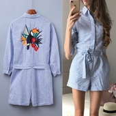 Много стилен раиран дамски гащеризон с интересна шарена бродерия на гърба