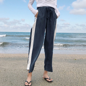 Ежедневен дамски панталон в широк модел с висока талия, в 7/8 модел