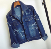 Дънково яке с красив апликация на звездички и дълъг ръкав