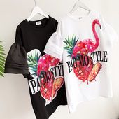 Κομψή γυναικεία μπλούζα με μανίκια δαντέλα, σε λευκό και μαύρο 