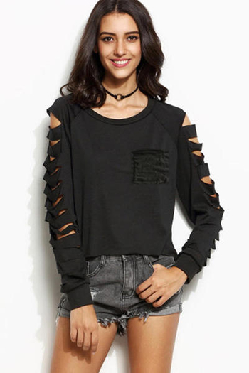 Γυναικεία l μπλούζα  σε μαύρο χρώμα με κομμένα μανίκια