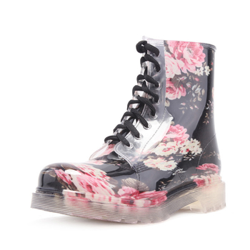 Γυναικείες μπότες από καουτσούκ με floral μοτίβο με δεσμούς σε δύο χρώματα