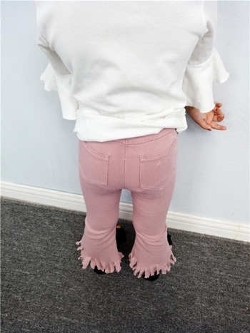 Сладък детски панталон за момичета в розов и черен цвят