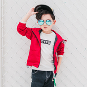 Όμορφο μπουφάν με κουκούλα σε κόκκινο και μαύρο χρώμα