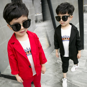 Παιδικό κομψό σακάκι για αγόρια σε κόκκινο και μαύρο χρώμα