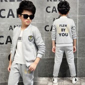 Παιδικό αθλήτικό σετ για αγόρια τρία χρώματα με επιγραφή στο πίσω μέρος