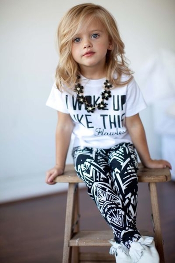 Παιδικό σετ για κορίτσια - άσπρο μπλουζάκι με επιγραφή + παντελόνι