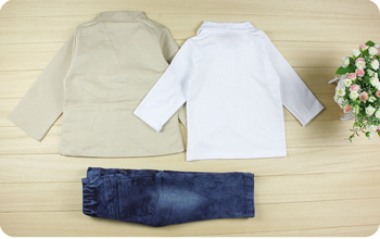 Κομψό σετ  για αγόρια τριών τεμαχίων - σακάκι, πουκάμισο και τζιν