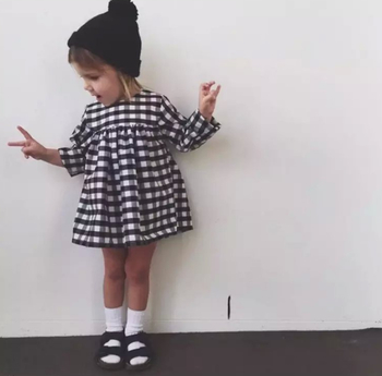 Παιδικό φόρεμα για κορίτσια με μακριά μανίκια