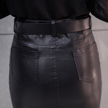 Κομψή μαύρη  γυναικεία φούστα  - κατάλληλη για κάθε περίσταση