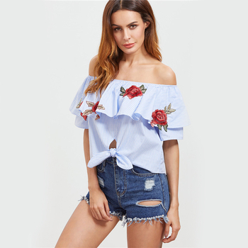 Γυναικείο πουκάμισο με floral κεντήματα και πεσμένους ώμους