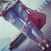 Κομψά γυναικεία τζιν  - σκισμένη και με  ψηλή μέση