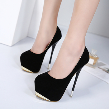 Официални дамски обувки на висок 16см ток с равна висока платформа в златисти лъскави елементи 