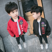 Αθλητικό παιδικό  μπουφάν για αγόρια σε μαύρο και κόκκινο χρώμα