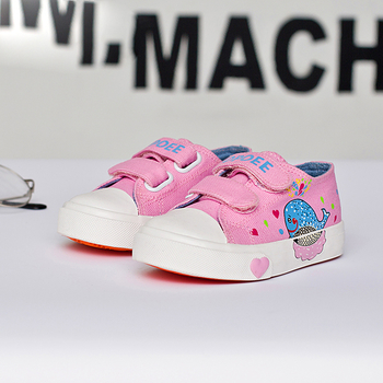 Παιδικά παπούτσια για κορίτσια σε ροζ και μπλε χρώματα