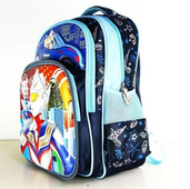 Τρέχον παιδικό σακίδιο με τρισδιάστατες εικόνες σε τρία διαφορετικά μοντέλα