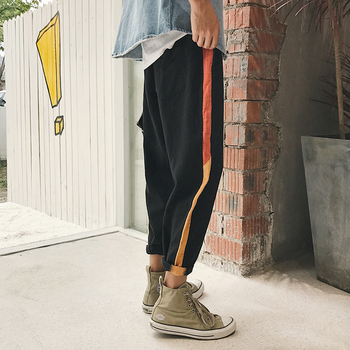 Κομψά αντρικά παντελόνια σε ευρύ σχέδιο σε δύο χρώματα ιμάντα