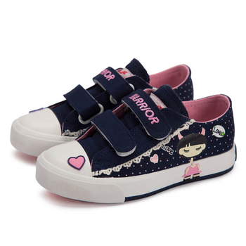 Γλυκά πάνινα παπούτσια για κορίτσια με αυτοκόλλητα, εικόνες και δαντέλα σε τρία χρώματα