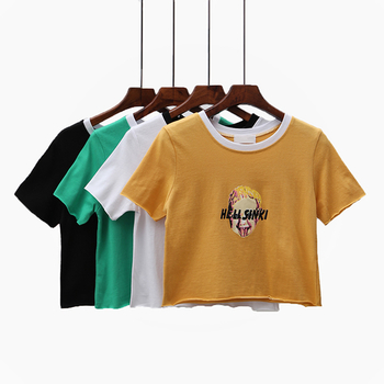 Къса дамска тениска в различни цветове и изображение