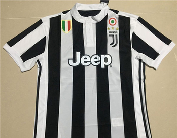 Για τους οπαδούς του ποδοσφαιρικού ομίλου Juventus Torino ανεμιστήρα t-shirt του ανερχόμενου αστέρι Paolo Diballa