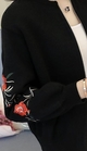 Γυναικείο μπουφάν με κολάρο σε σχήμα O, φερμουάρ και κέντημα