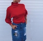 Дамска блуза подходяща за всеки повод с полувисока яка 