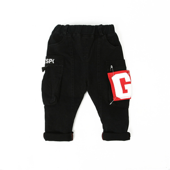 Τρέχοντα παιδικά παντελόνια για αγόρια με τσέπες και σε μαύρο χρώμα
