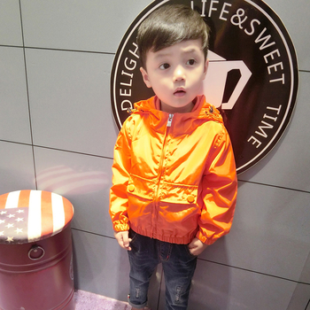 Καθημερινό παιδικό μπουφάν για αγόρια σε πράσινο και πορτοκαλί χρώμα