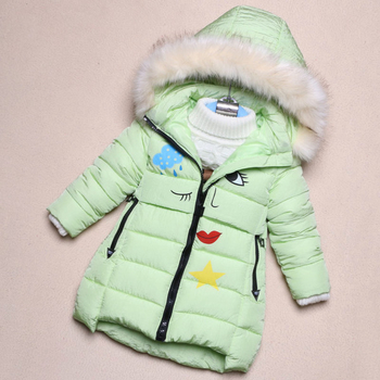 Топло зимно детско яке за момичета с качулка и пух и декорация апликации