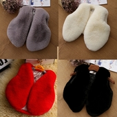 Κομψό παιδικό γιλέκο για κορίτσια με τεχνητή γούνα σε διαφορετικά χρώματα