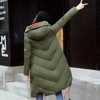 Топло дамско яке в дълъг Слим модел с качулка в няколко цвята
